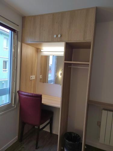 FASTHOTEL PARIS OUEST BOUAFLE - image 5