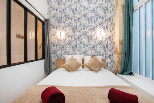 MONTMARTRE, Gare de l'EST, suite 1 chambre 2 à 4P, Paryż