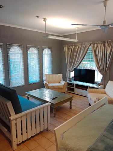 20 On Plover - Private Cottage, Sandton