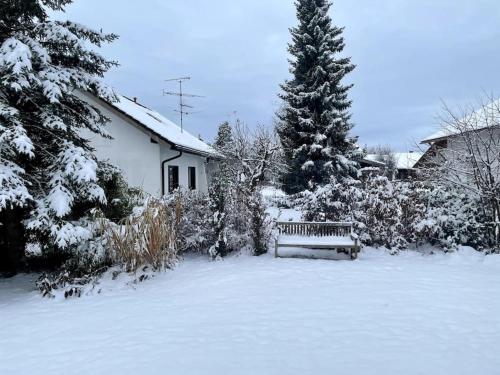 Skats, Ganzes Ferienhaus im Allgäu für max 5 Personen (Ganzes Ferienhaus im Allgau fur max 5 Personen) in Gorisried