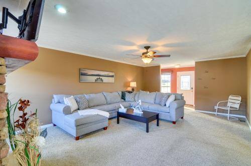 Quiet Albany Retreat Near Dale Hollow Lake! in Albany, USA