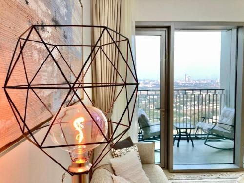 Luxurious 1-bedroom With Skyline View In Downtown Views Ii, Dubai (photo 10)