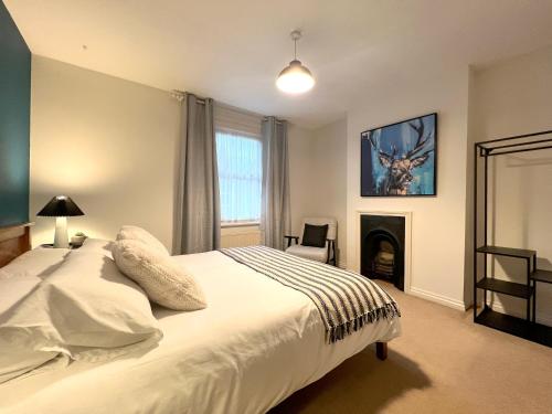 CHARMING WINDSOR COTTAGE, INCREDIBLE Location, Castle Doorstep, Windsor (foto 7)