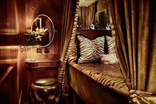 House of Gods Glasgow, Glasgow