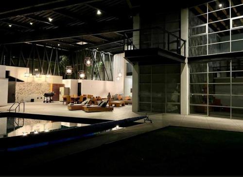 Exclusiva Casa Minimalista Vapor, Alberca & Asador in Cuernavaca, Mexico