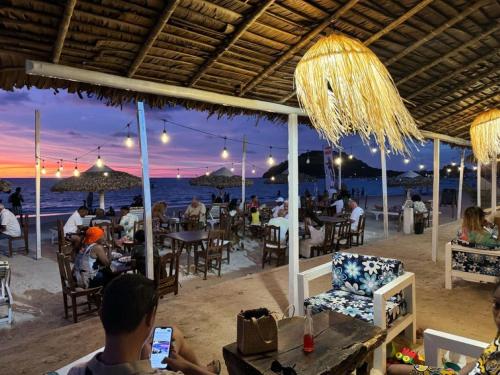 Ресторан, Hôtel Ambatoloaka (Hotel Ambatoloaka) in Nosy Be