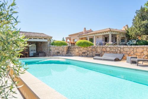  Villa Degli Ulivi, Unterkunft in Abbiadori