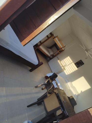 1 double bed, 3 twin beds