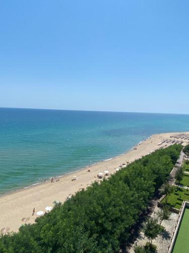 Private Apartments in Yoo Bulgaria Complex photo 3