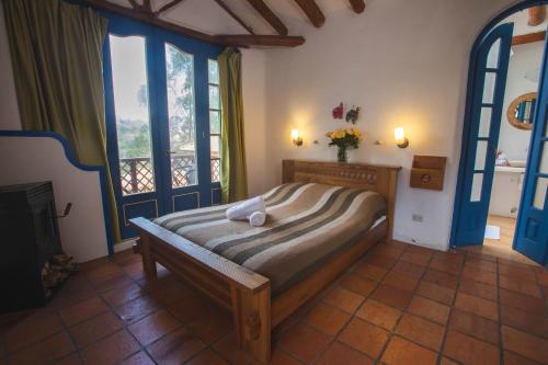 Llullu Llama Mountain Lodge in Hacienda Tambillo Alto