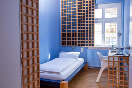 1 twin bed