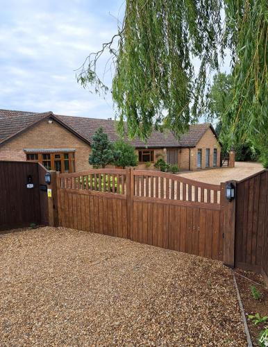 Highfields Holidays bed & breakfast, Peterborough