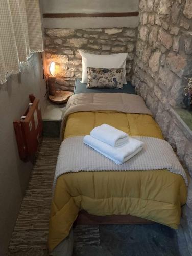 Αυθεντικό πετρινο στην Ναύπακτο, Nafpaktos (foto 9)