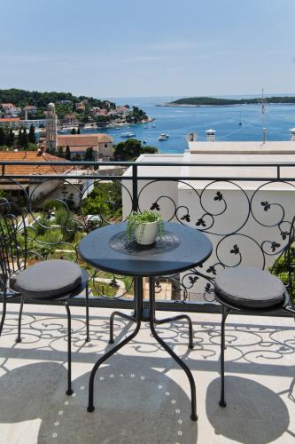 Villa Milton Luxe Hvar — other in 14 Ulica Jelke Bucic, Hvar, 21450, Croatia