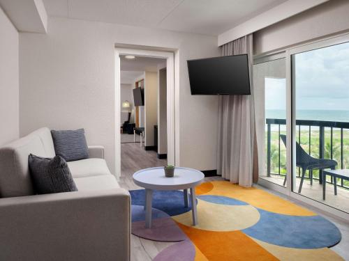 DoubleTree by Hilton Hotel Cocoa Beach Oceanfront - image 6