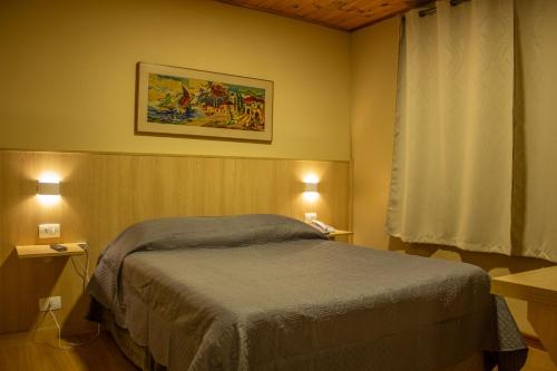 Economy Double Room image 1