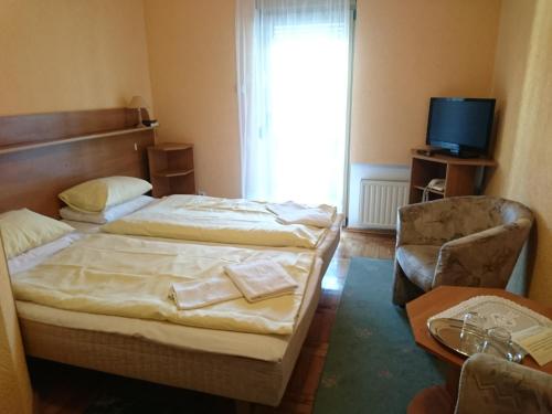 Double Room 4A