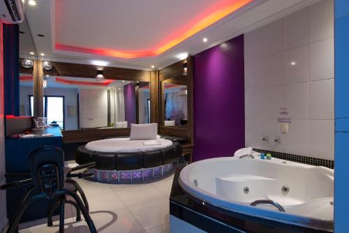 อ่างแช่น้ำร้อน, Motel Fantasy 2 (Adult Only) in กอนตาเจง