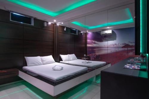 Motel Fantasy 2 – Contagem, FL