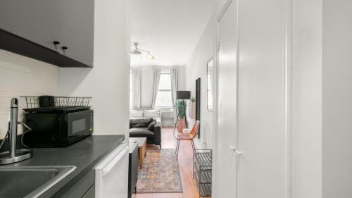 Apartment 223: Hells Kitchen, New York (Foto 4)
