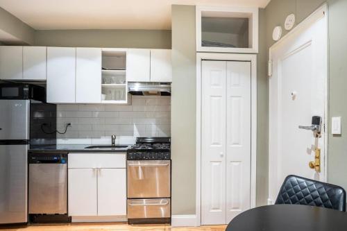 Apartment 556: East Village in New York, USA