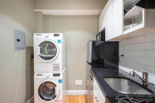 Apartment 556: East Village in New York, USA