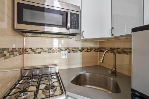 Apartment 403: East Village in New York, USA
