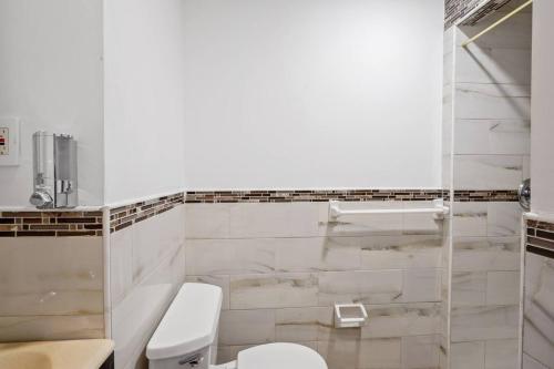 Apartment 403: East Village in New York, USA