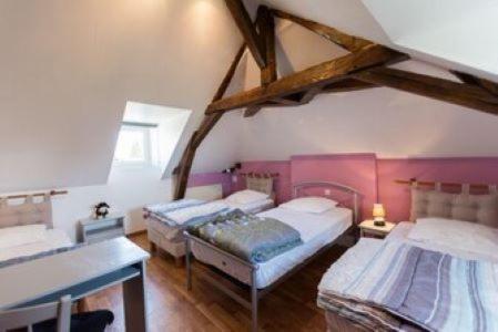 Gite jardin du garde in Savigne-Sous-Le-Lude