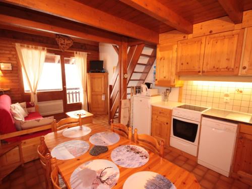 Appartement Villard-sur-Doron, 3 pièces, 6 personnes - FR-1-293-328