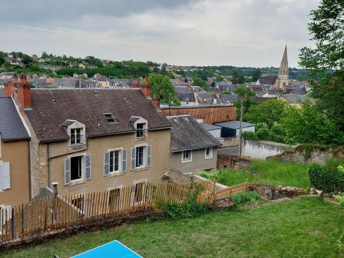 Gîte Argenton-sur-Creuse, 7 pièces, 15 personnes - FR-1-591-561 - Location saisonnière - Argenton-sur-Creuse