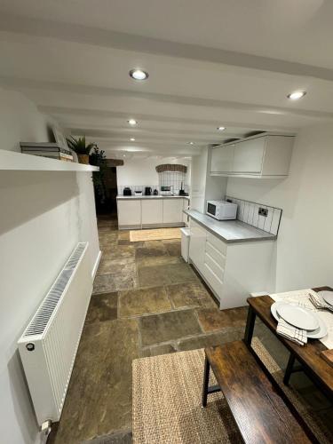 Lyndale in Chapel West