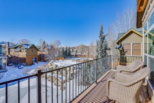 Luxe Colorado Cabin about 4 Mi to Granby Ranch!