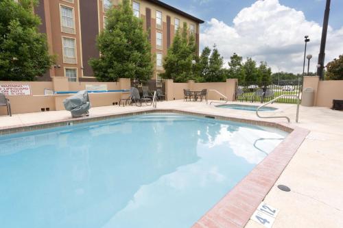 Drury Inn & Suites Lafayette LA - image 13