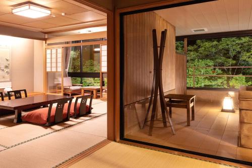 Japanese-Style Deluxe Room with Open-Air Bath - River View
