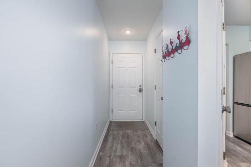 River Oaks 2 BR, sleeps 5 ppl