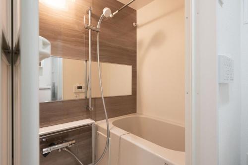 2 bedrooms, 3 beds