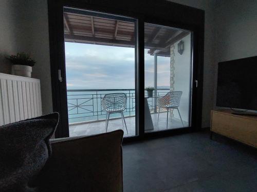 주변 환경, Christellie Luxury Apartment in 키아토