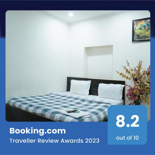 Hotel Royal Inn - Rohini Sec 16