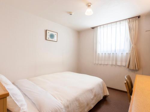 Double Room with Small Double Bed - Non-Smoking