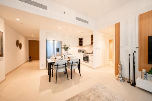 Spectacular -901 Downtown Views II T 1 - image 10