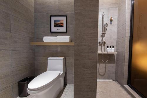 Superior Twin Room image 2