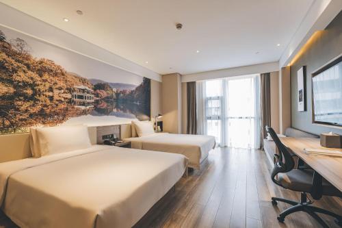 2 double beds