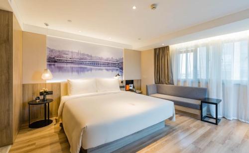 room detail thumbnail 0