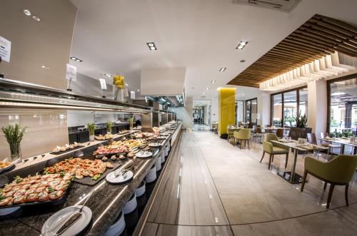 Restaurant, Premier Fort Beach Hotel in Sveti Vlas