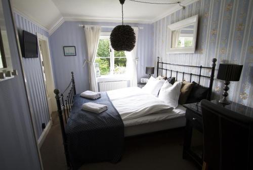 B&B Göteborg - Torpet Mon - Bed and Breakfast Göteborg