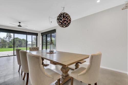 Modern new big and beautiful house near Geelong Torquay