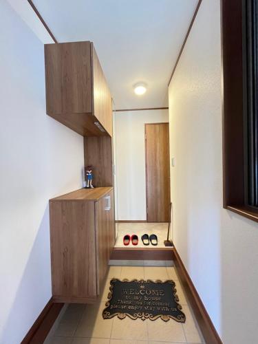 Charming New Home Launch: Direct access to Narita & Haneda Airports, Shinjuku, and Disneyland; Close to Asakusa & Akihabara!, Tokyo (photo 7)