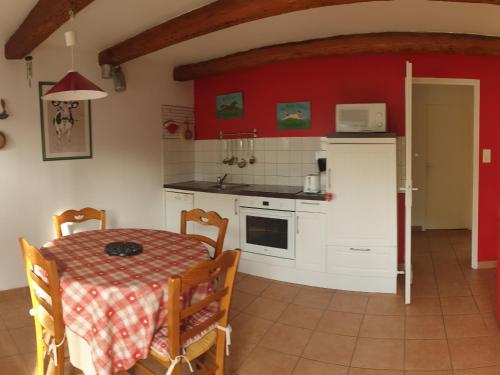 Gîte La Baffe, 2 pièces, 2 personnes - FR-1-589-620