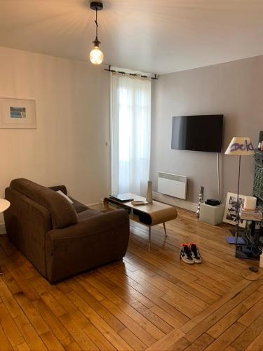 Appartement Paris Ouest Chambre - Location saisonnière - Levallois-Perret